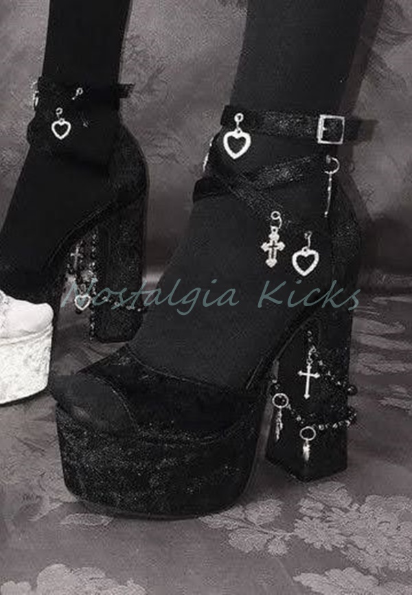 Gothic zwart fluwelen platform - Sandal Strappy Heeled recensie en prijs