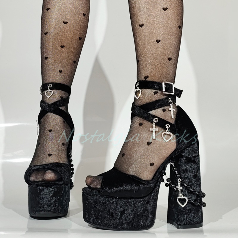 Gothic zwart fluwelen platform - Sandal Strappy Heeled recensie en prijs